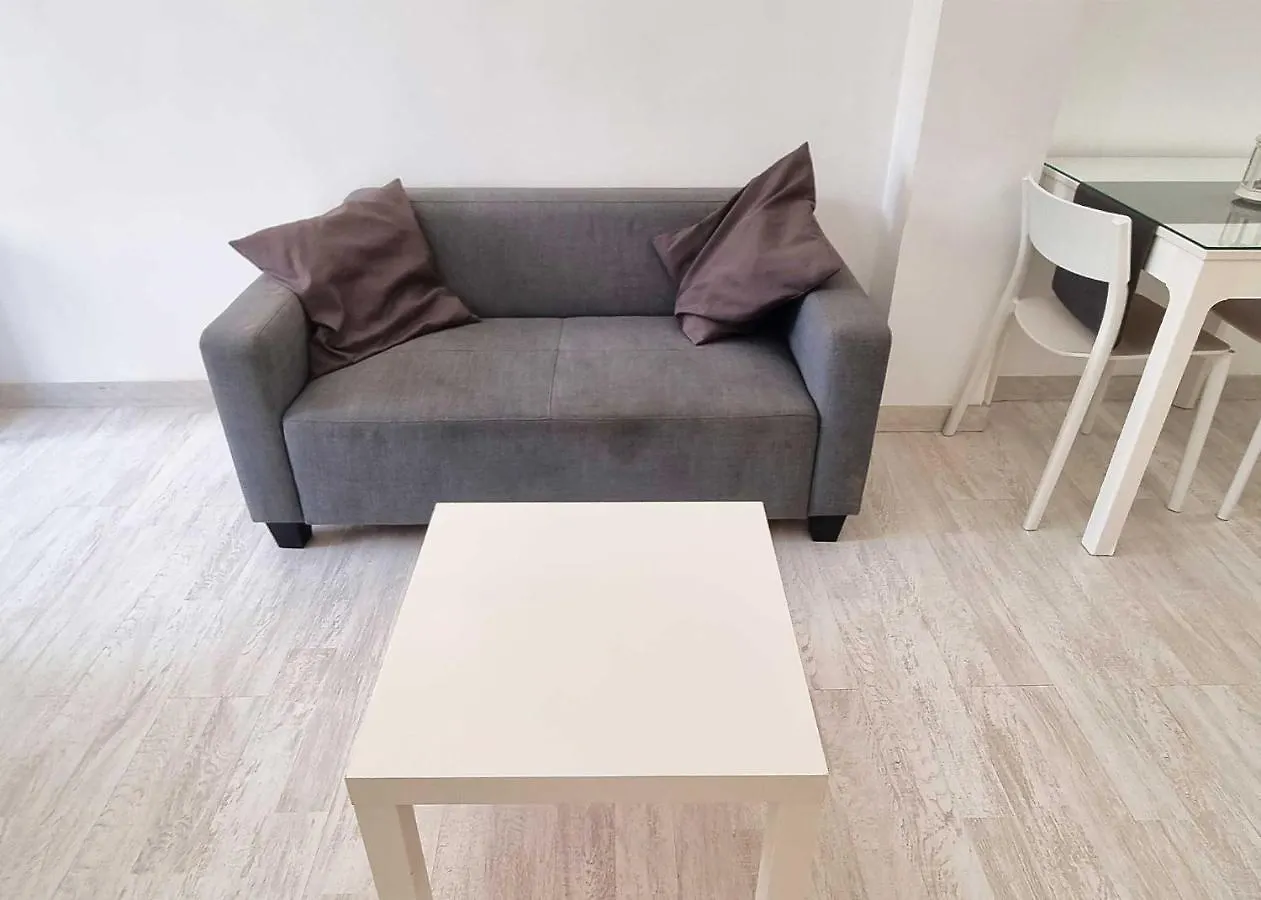 Apartment Marino II 206. Great Studio Second-Line To The Beach In Marbella Centre.